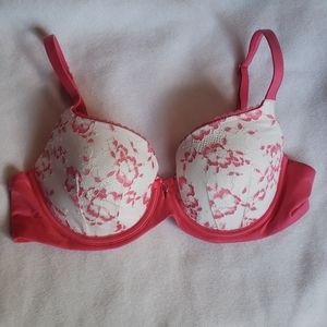 Victoria's Secret bra